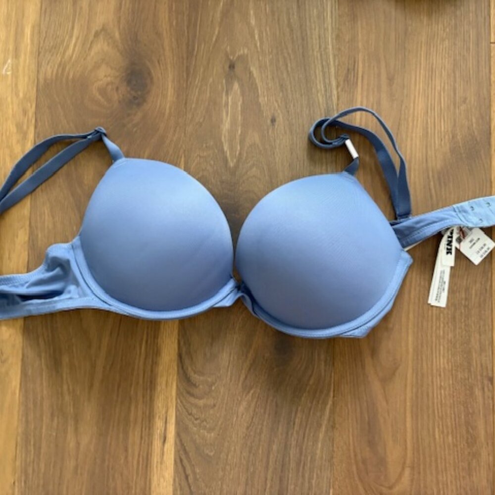 NWT lot of 2 Victorias Secret Pink Wear Everywhere Pushup bras 36C - Picture 3 of 8